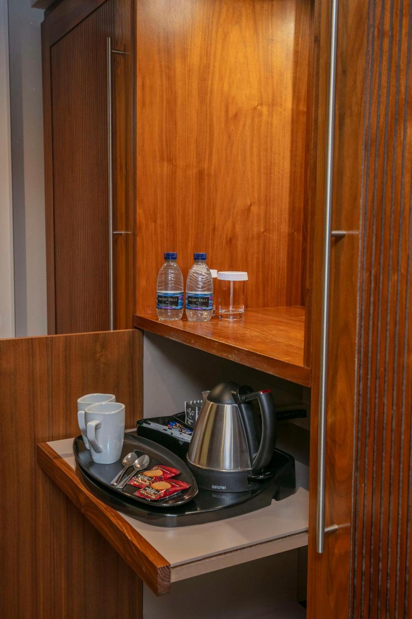Hotel Doubletree By Hilton Stratford-Upon-Avon, United Kingdom Zewnętrze zdjęcie